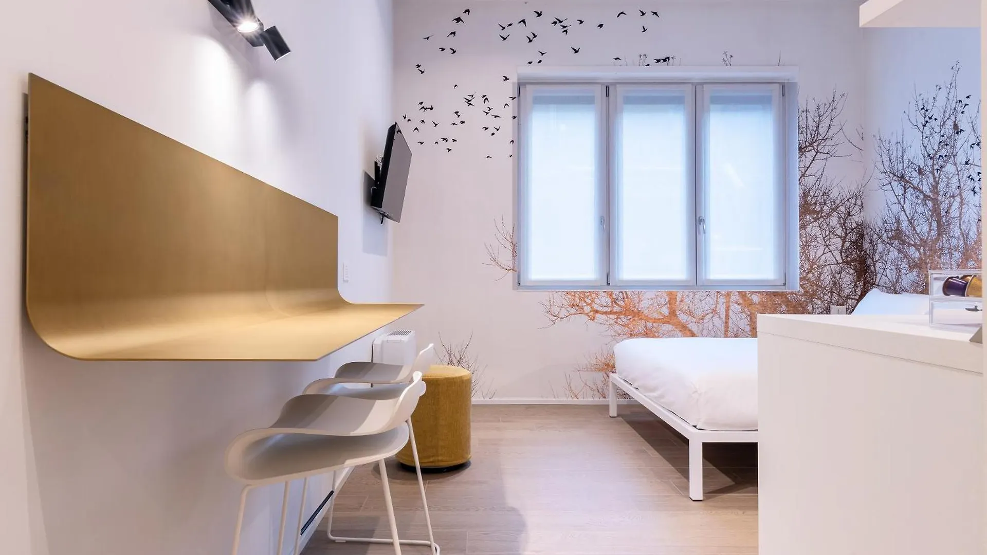 Easyhomes-City Centre Suites ميلان