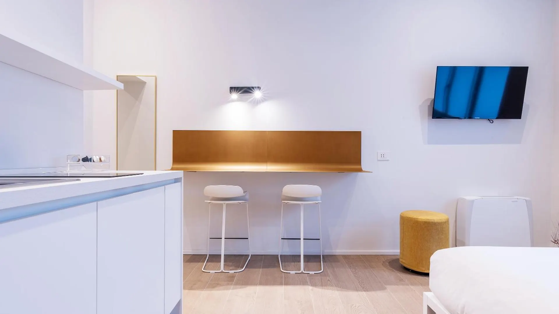 Easyhomes-City Centre Suites Milano